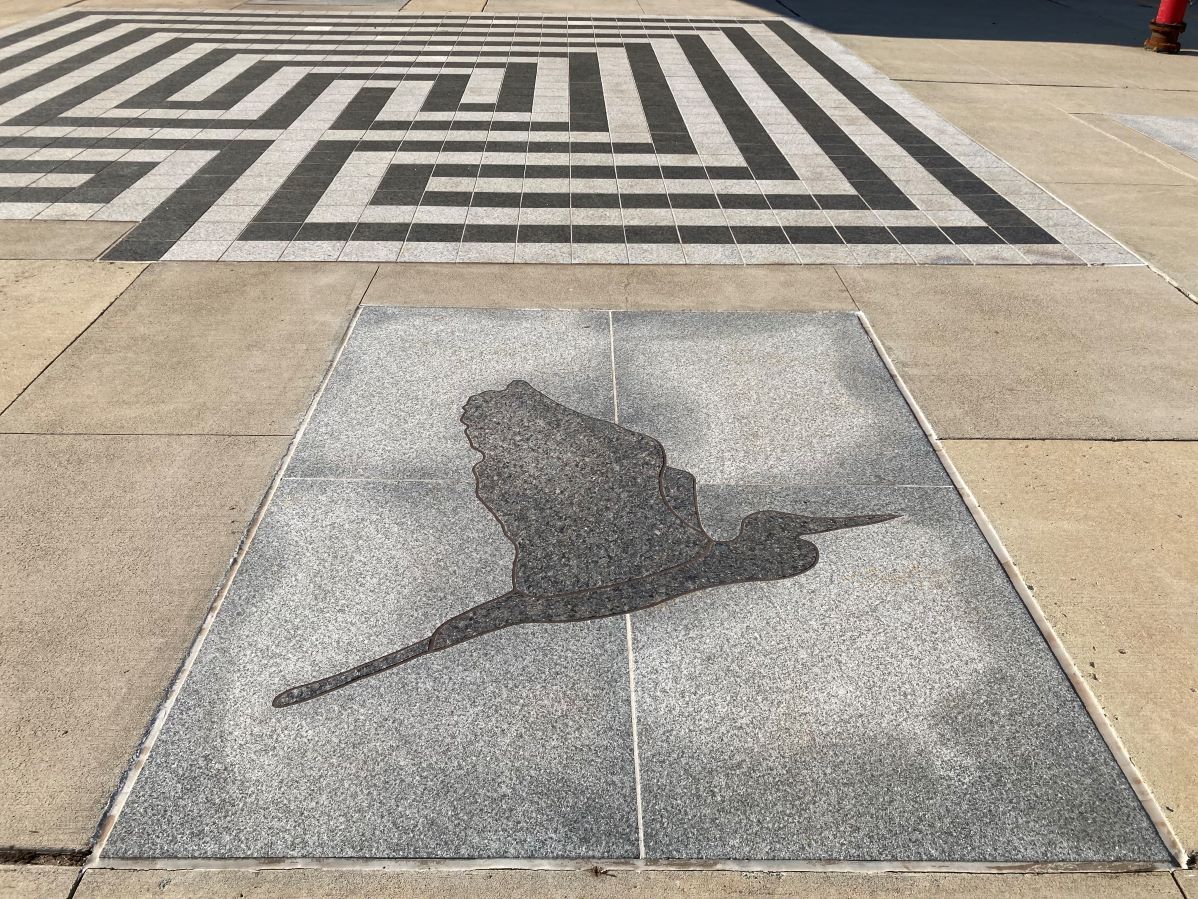 Jacqueline Metz and Nancy Chew - Byde your time