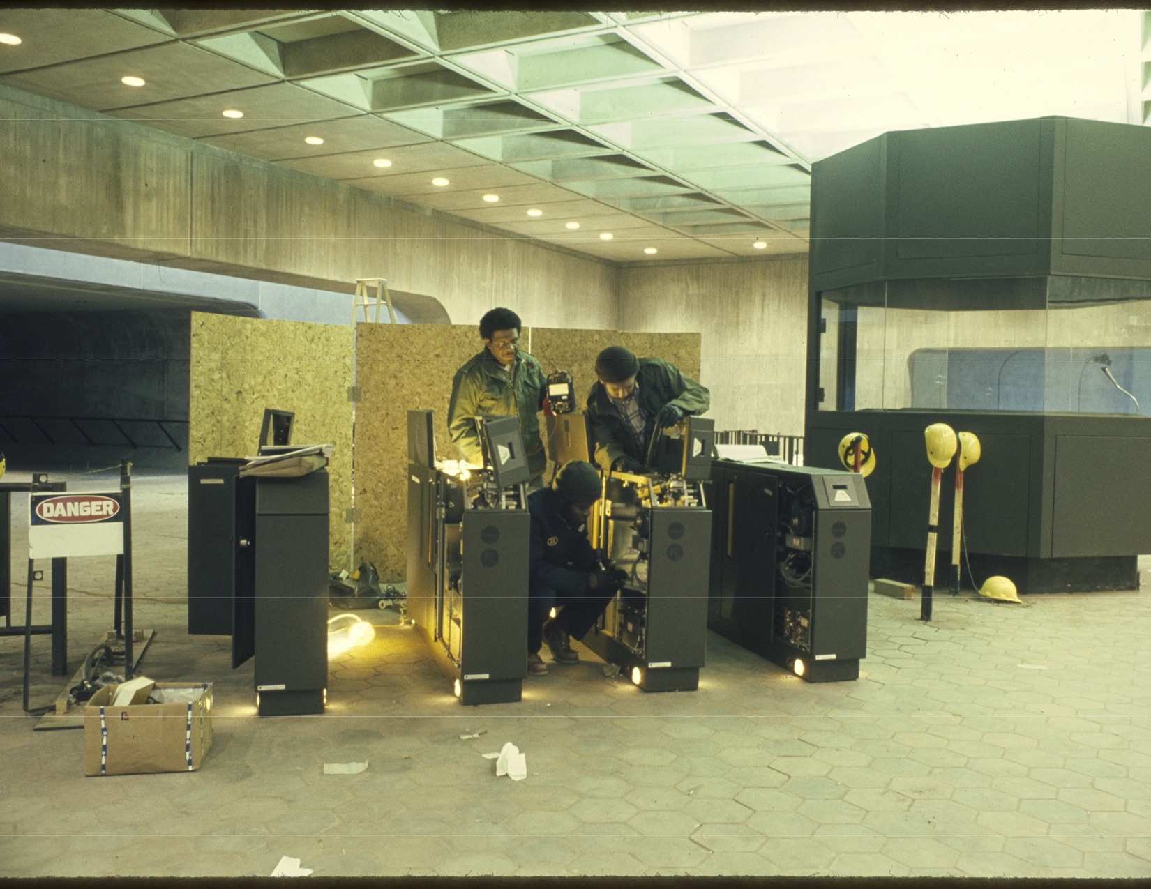 Arlington Cemetery Station – March 1977 Credit: Phil Portlook