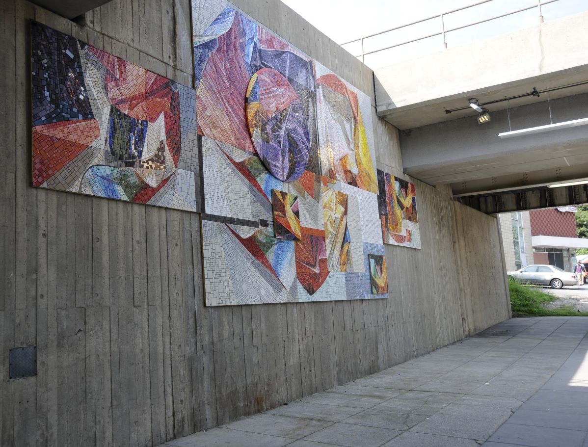 Sam Gilliam – From a Model to a Rainbow