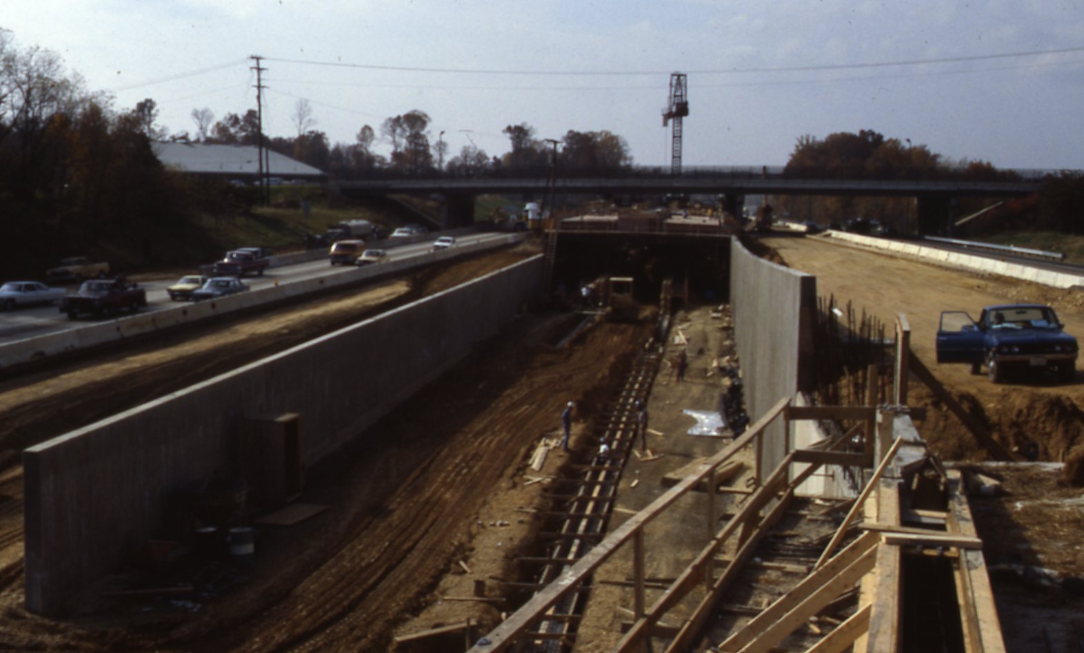 Dunn Loring Station - November 1982