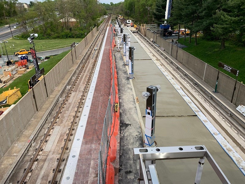 New topping slab poured at Addison Road platform