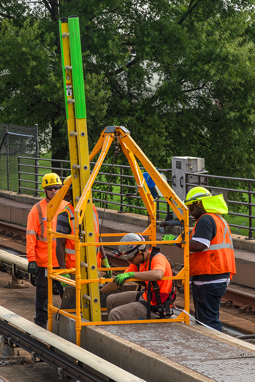 Green Line Construction 30