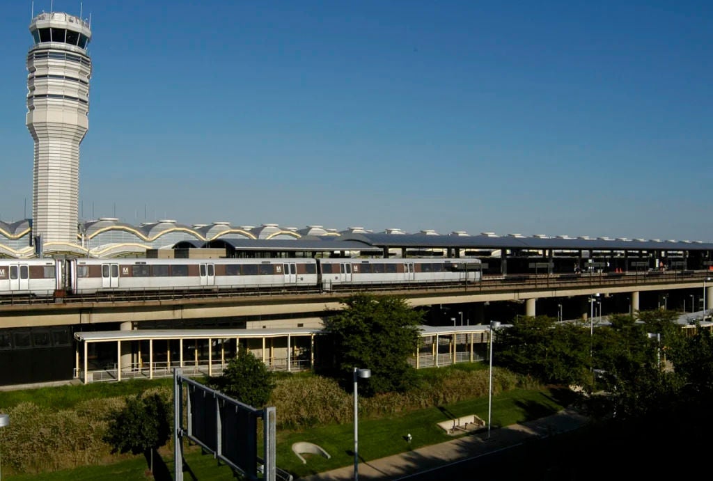 National airport station