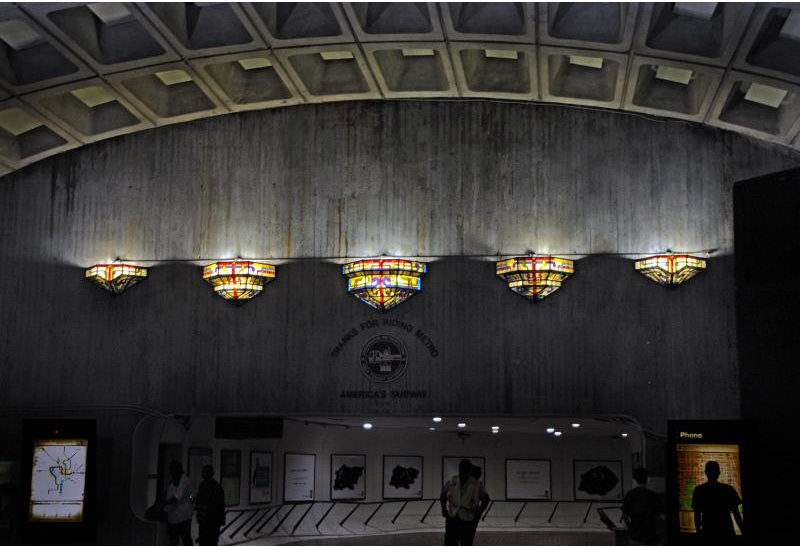 Metro Center - Ruy băng và đồ trang sức - 1991