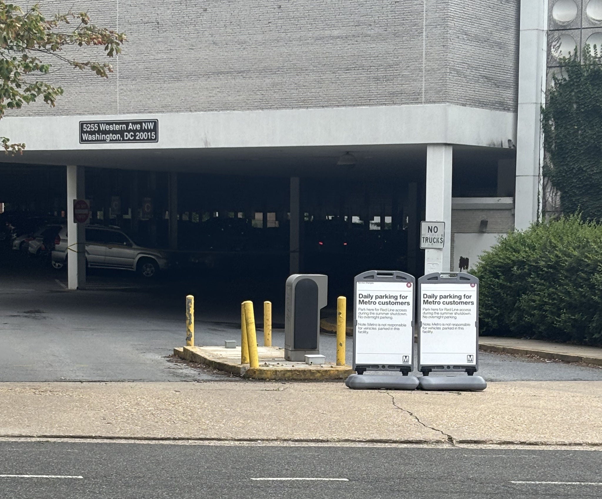 temporary parking entrance