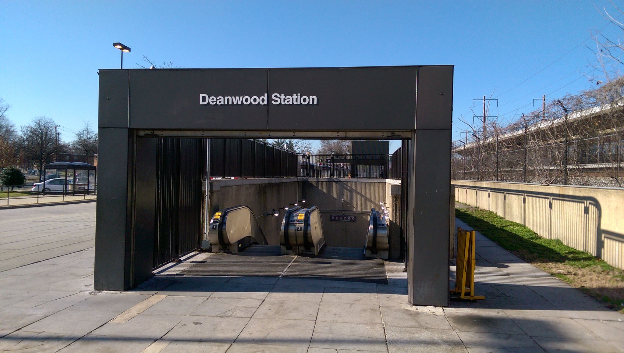 Deanwood Entrance