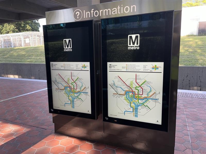 New passenger information displays at Grosvenor-Strathmore