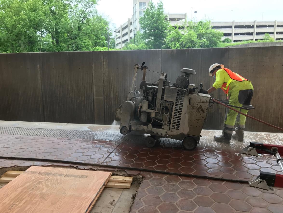 Platform demo work at West Falls Church in 2020